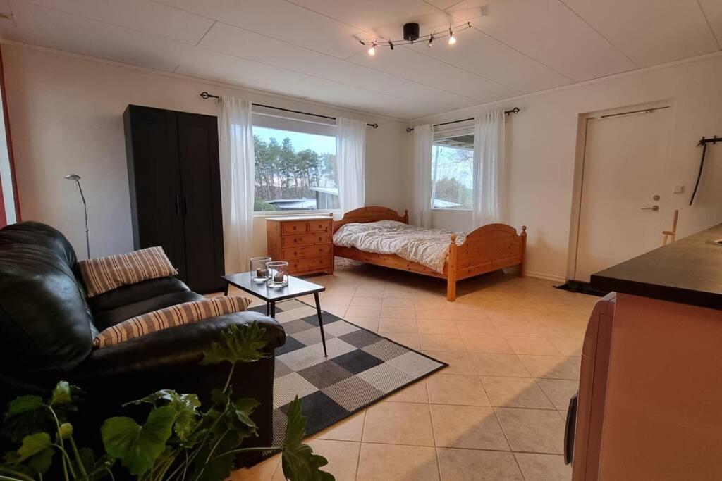 Quiet And Comfy With Swimming Pool Apartment Onsala Екстериор снимка