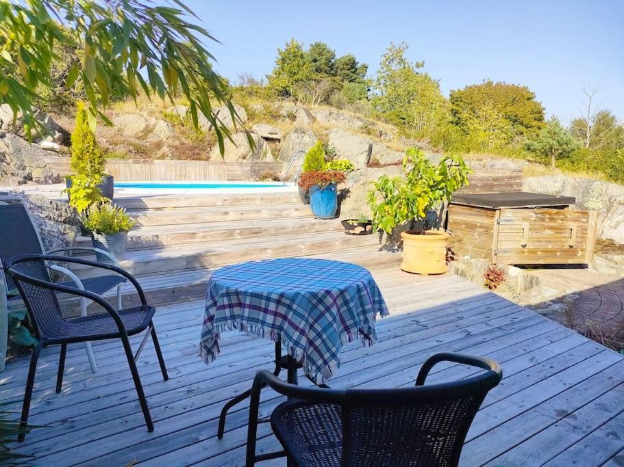 Quiet And Comfy With Swimming Pool Apartment Onsala Екстериор снимка