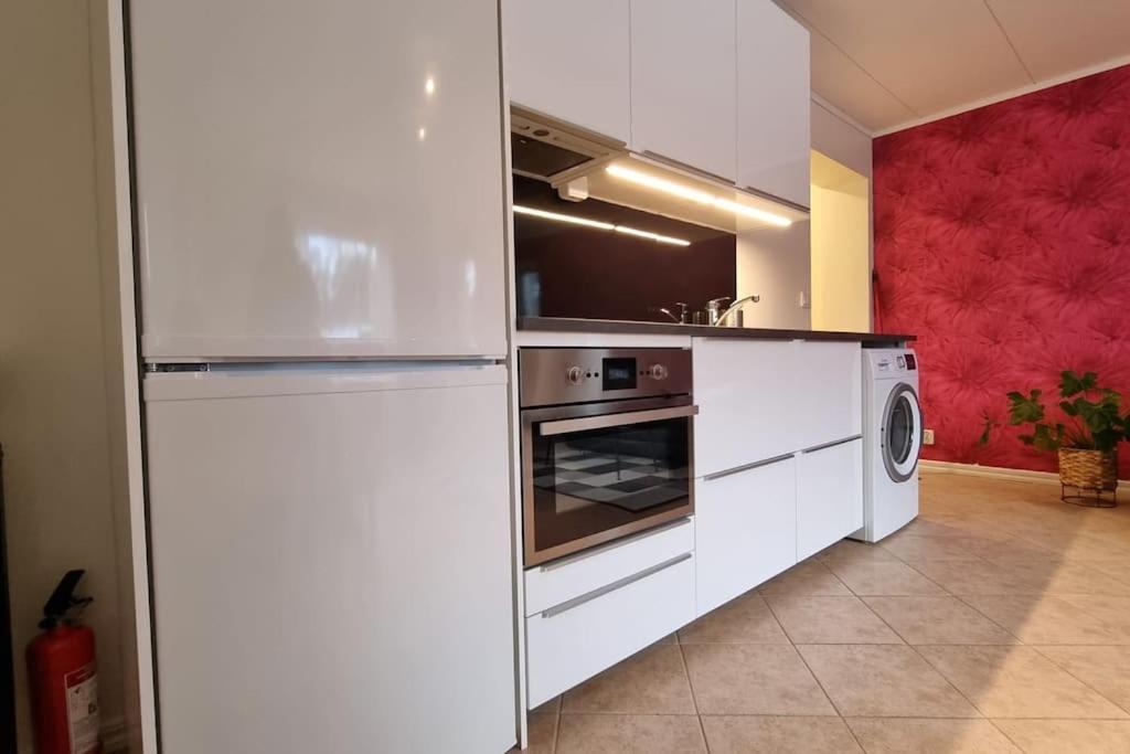 Quiet And Comfy With Swimming Pool Apartment Onsala Екстериор снимка